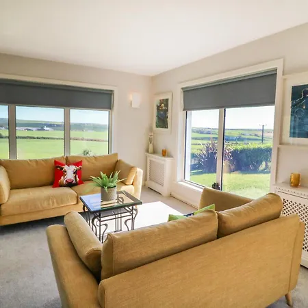 Hill Crest Holiday home